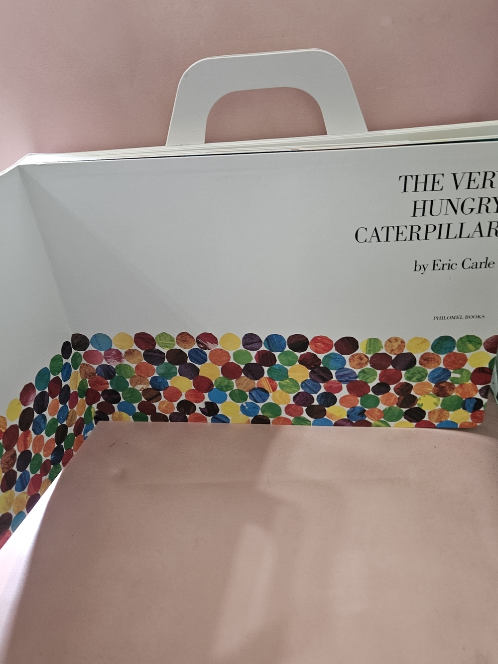Very Hungry Caterpillar Giant Board Book - Picture 3 of 8
